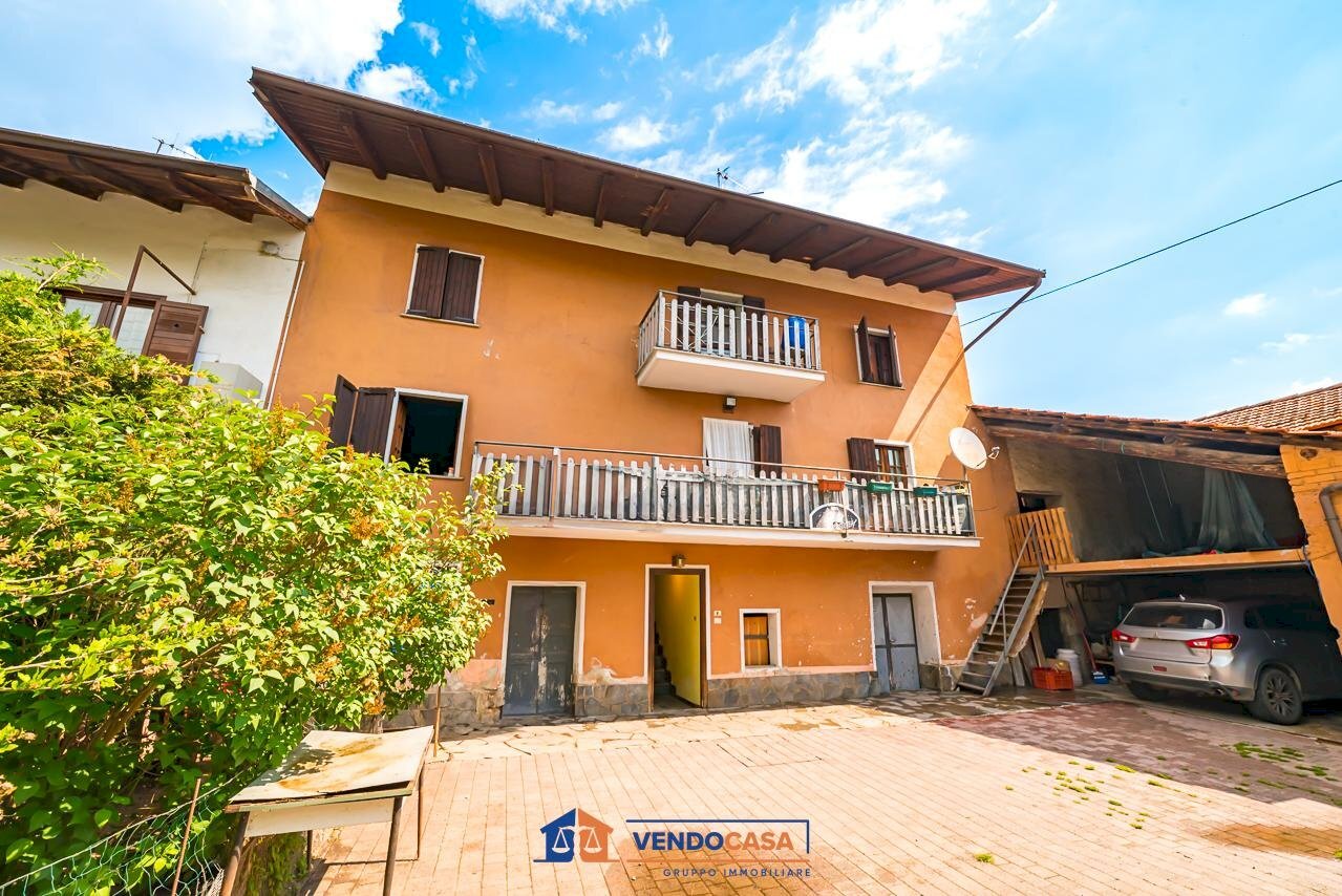 Casa indipendente Villar San Costanzo - foto 2