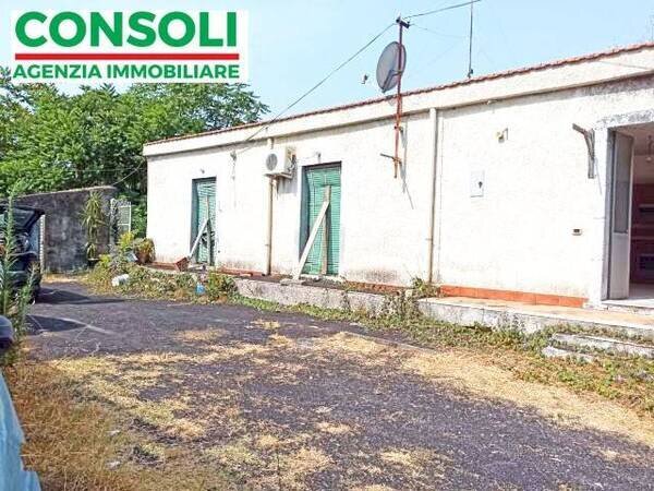 Casa indipendente Giarre - foto 1