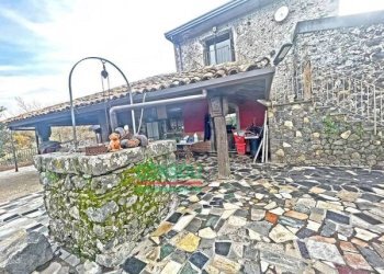 Casa indipendente Castiglione di Sicilia - foto 6