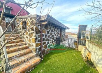 Casa indipendente Castiglione di Sicilia - foto 18