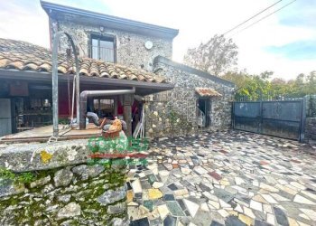 Casa indipendente Castiglione di Sicilia - foto 27