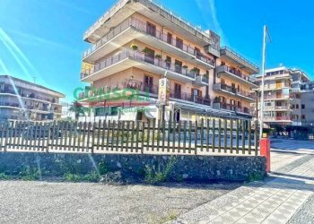 Casa indipendente Giarre - foto 1