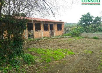 Casa indipendente Fiumefreddo di Sicilia - foto 3