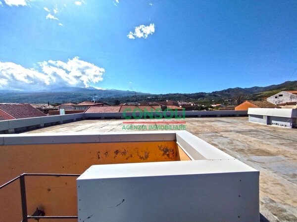 Casa indipendente Fiumefreddo di Sicilia - foto 1