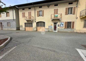 Casa semi indipendente Via D'Angennes, Bianzè - foto 1