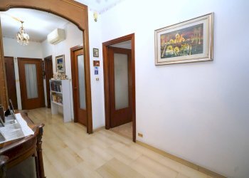 Four-room apartment Torino, Corso Racconigi, Torino (neighborhood San Paolo) - photo 4