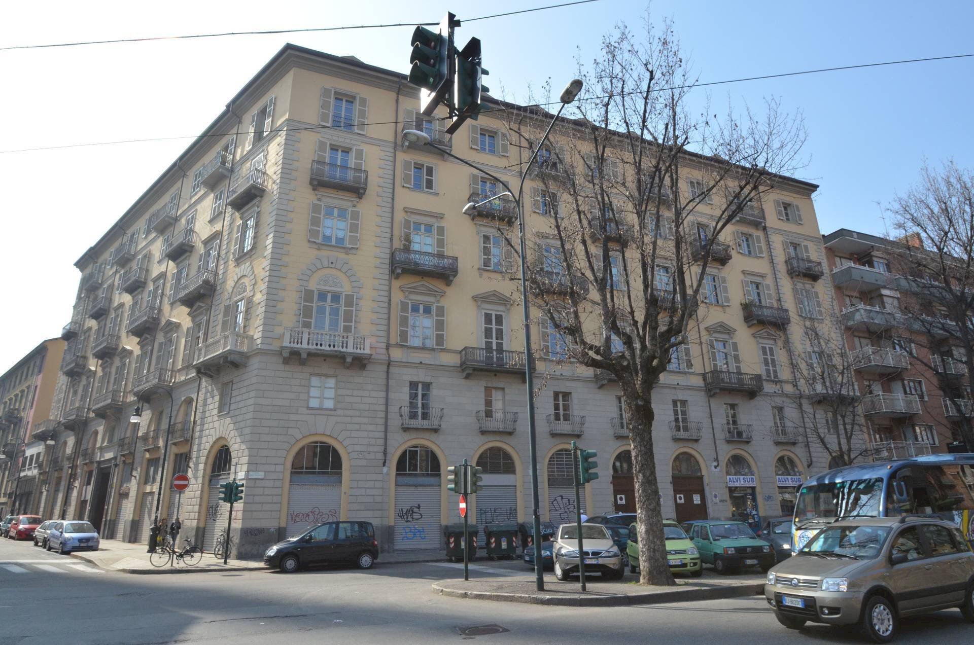 Show room Torino, Corso Via Montebello, Torino (zona Centro) - foto 3