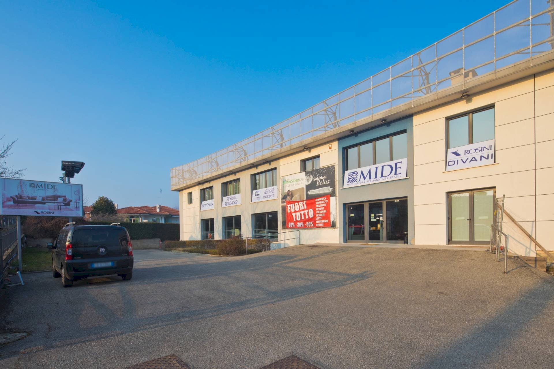 Commercial Premises Chieri, Corso Torino, Chieri - photo 2
