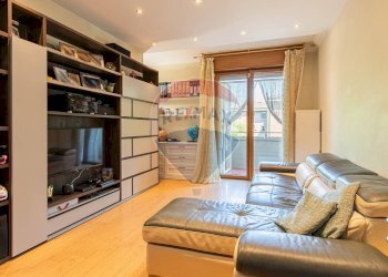 Bilocale Viale Caduti Sul Lavoro, 119 
 Modena est, Modena (zona Modena Est) - foto 1