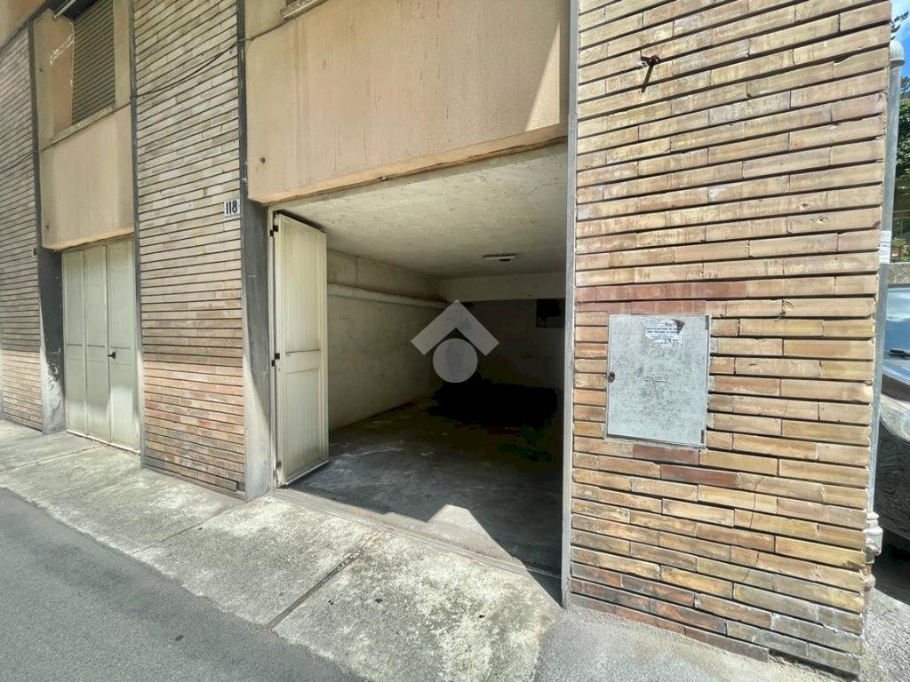 Box Via Luigi Rizzo, Genova (neighborhood Pegli) - photo 1