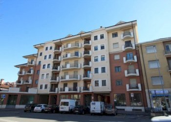 Commercial Premises Moncalieri - photo 1