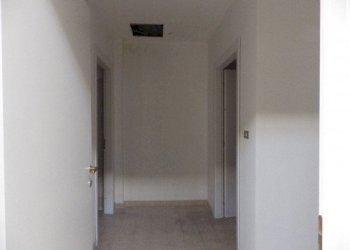 Commercial Premises Rosta - photo 7