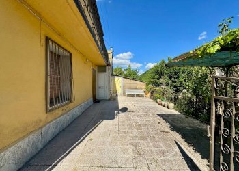 Foto 4 - Casa indipendente VIA LUIGI ENAUDI, Savignano Irpino - foto 4