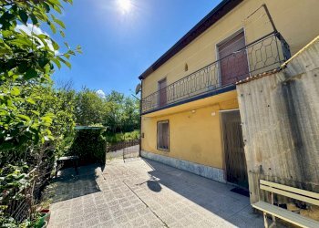 Foto 5 - Casa indipendente VIA LUIGI ENAUDI, Savignano Irpino - foto 5