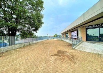 Foto 4 - Commercial Premises via antonio meucci, Isso - photo 4