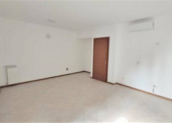 Foto 12 - Ufficio piazza vittoria, Capriate San Gervasio - foto 12