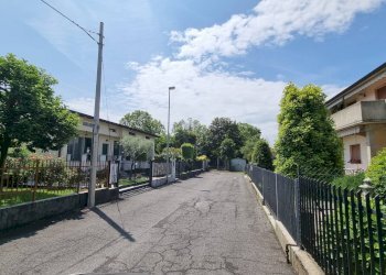 Foto 3 - Terreno edificabile via buonarrotti
 
10, Osio Sopra - foto 3