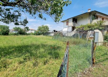 Foto 11 - Terreno edificabile via buonarrotti
 
10, Osio Sopra - foto 11