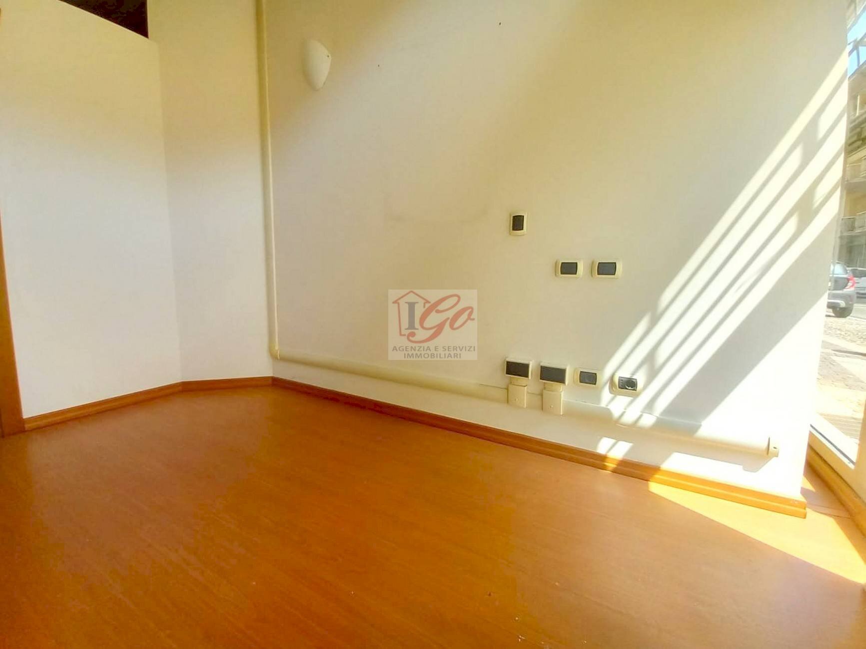 Foto 3 - Shop via trento e trieste
 
6, Trezzo sull'Adda - photo 3