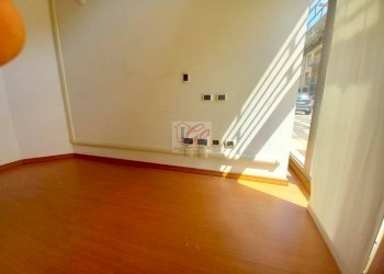 Foto 4 - Negozio via trento e trieste
 
6, Trezzo sull'Adda - foto 4