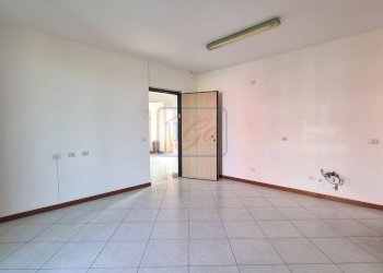 Foto 7 - Bilocale via giuseppe di vittorio
 
2, Pozzo d'Adda - foto 7