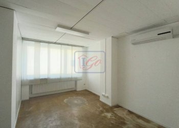 Foto 3 - Commercial Premises via michelangelo, Trezzo sull'Adda - photo 3