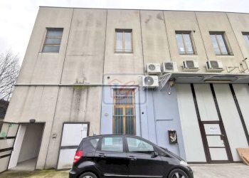 Foto 2 - Capannone Via Giuseppe di Vittorio, Trezzo sull'Adda - foto 2