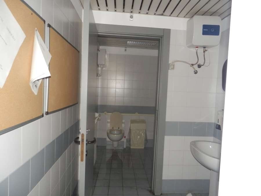 Foto 4 - Negozio via torino
39, Savona - foto 3