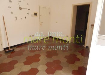 Foto 5 - Four-room apartment via san nicolo'
 
2, Albisola Superiore - photo 5