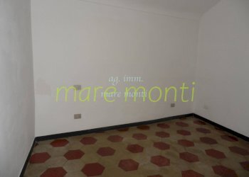 Foto 23 - Four-room apartment via san nicolo'
 
2, Albisola Superiore - photo 23