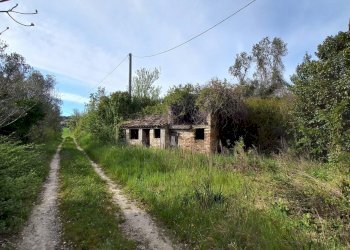 Foto 14 - Casa indipendente via Sant'Orsola
 
6, Montottone - foto 14