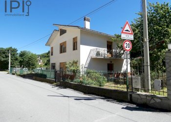 Foto 1 - Villa centro, Osiglia - photo 1