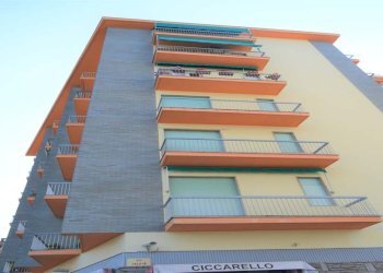 Foto 2 - Trilocale Centro, Cso Piave 75, Santo Stefano Belbo - foto 2