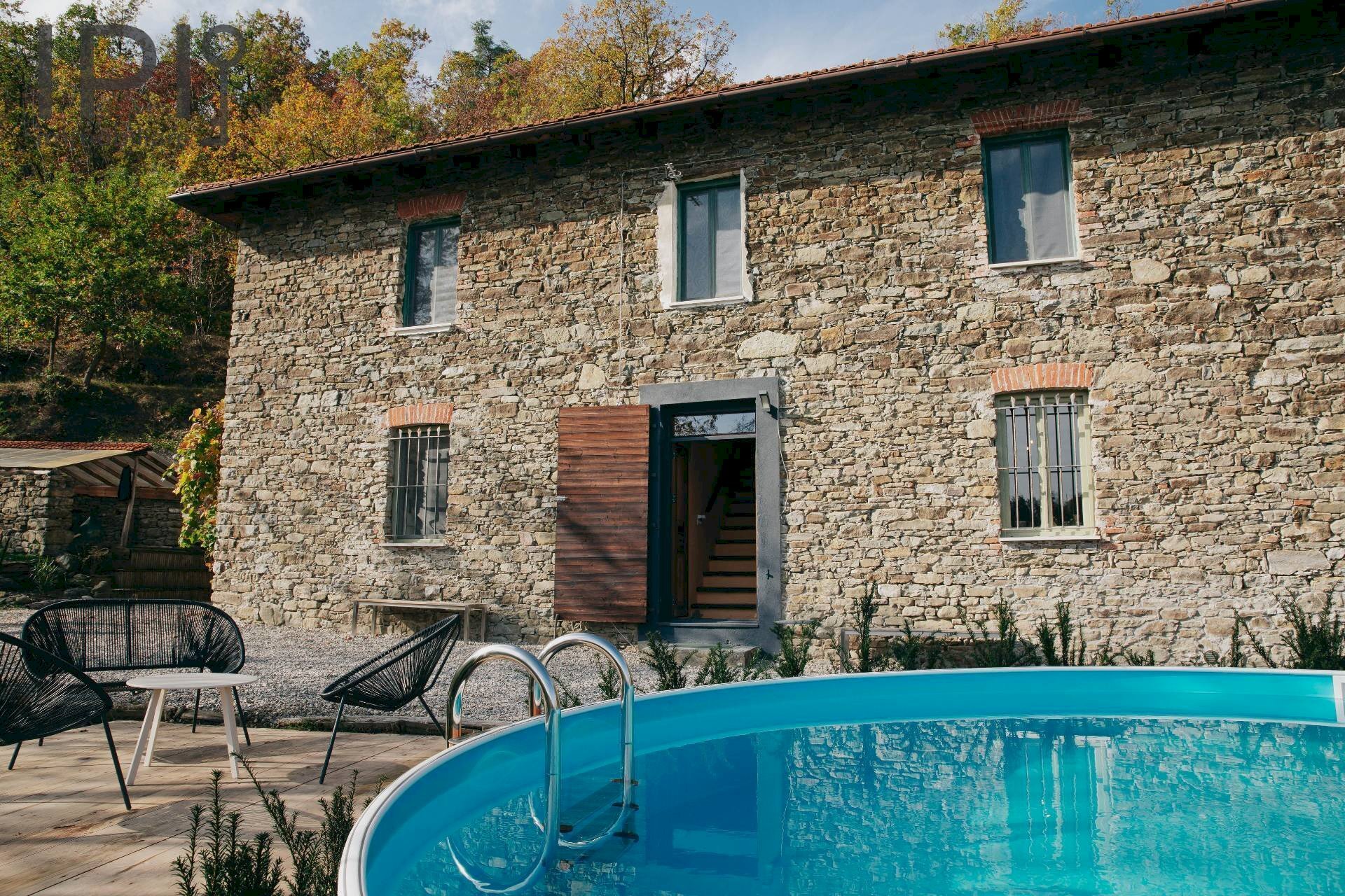 Foto 1 - Villa Dego, Niosa
 
1, Dego - foto 1