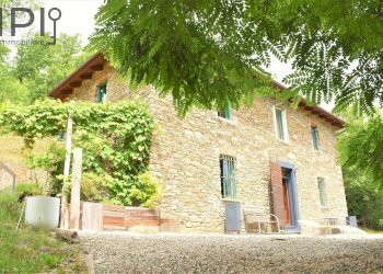 Foto 4 - Villa Dego, Niosa
 
1, Dego - foto 4