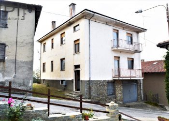 vista esterna casa completa - Casa indipendente via san bernardino, Niella Belbo - foto 2