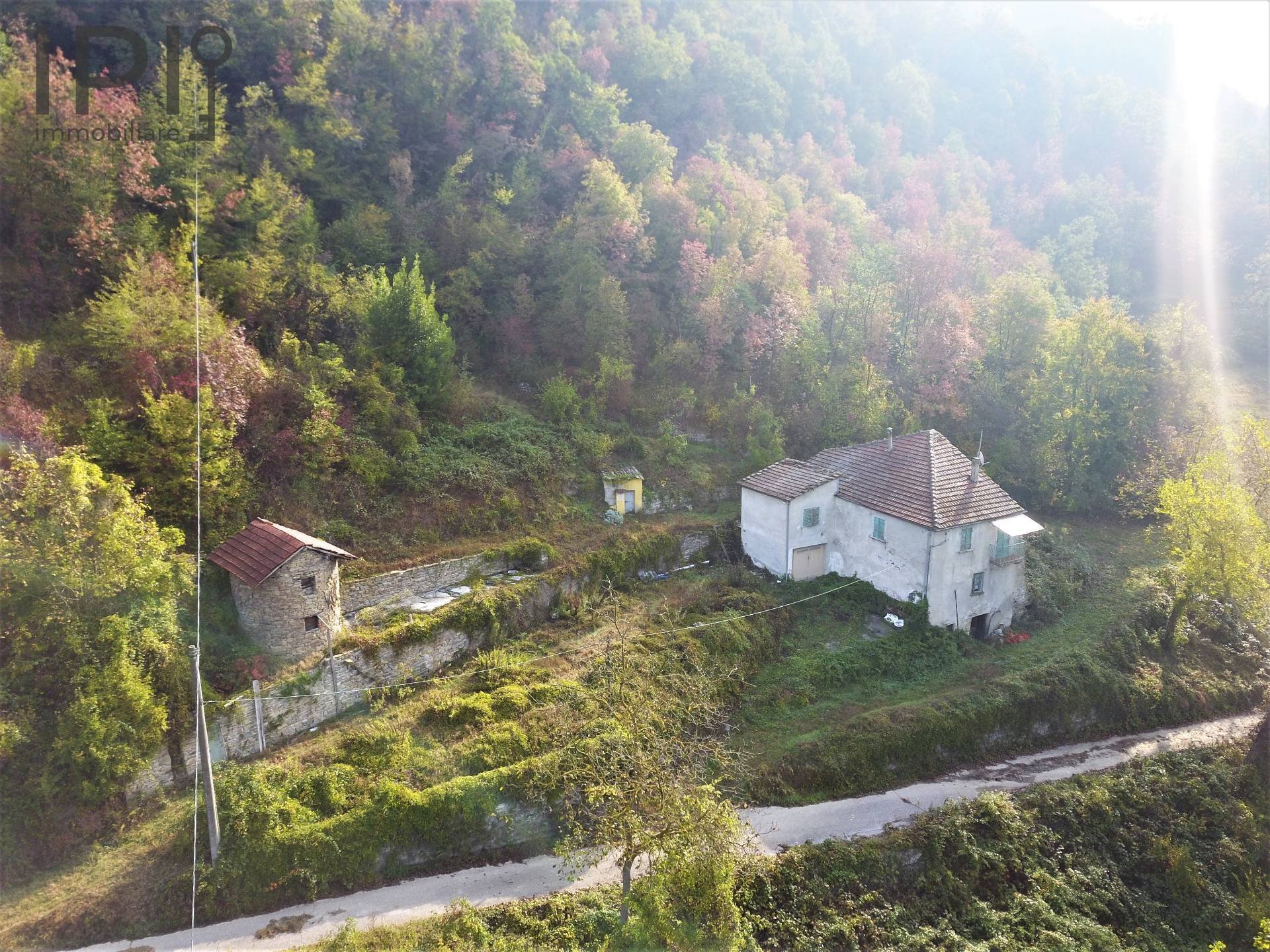 vista dall\'alto - Rustic frazione sugliani Sugliani, Dego - photo 2