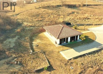 Foto 19 - Villa Loc Supervia
 
1, Dego - photo 19