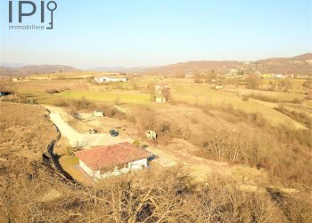 Foto 23 - Villa Loc Supervia
 
1, Dego - photo 23