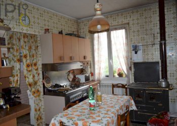 Foto 4 - Casa semi indipendente via Giovanni Chiarlone
 
5, Piana Crixia - foto 4