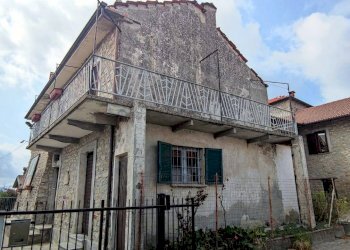 Foto 14 - Casa semi indipendente Via Roma
 
16, Bergolo - foto 14