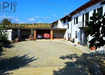 cortile - Rustico Loc Pissarotta
 
1, Strevi - foto 10