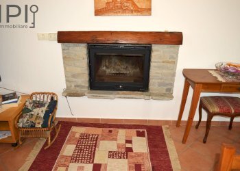 caminetto sala p.t. - Rustico Loc Pissarotta
 
1, Strevi - foto 26