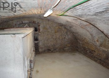 seminterrato cantine - Rustico Loc Pissarotta
 
1, Strevi - foto 69