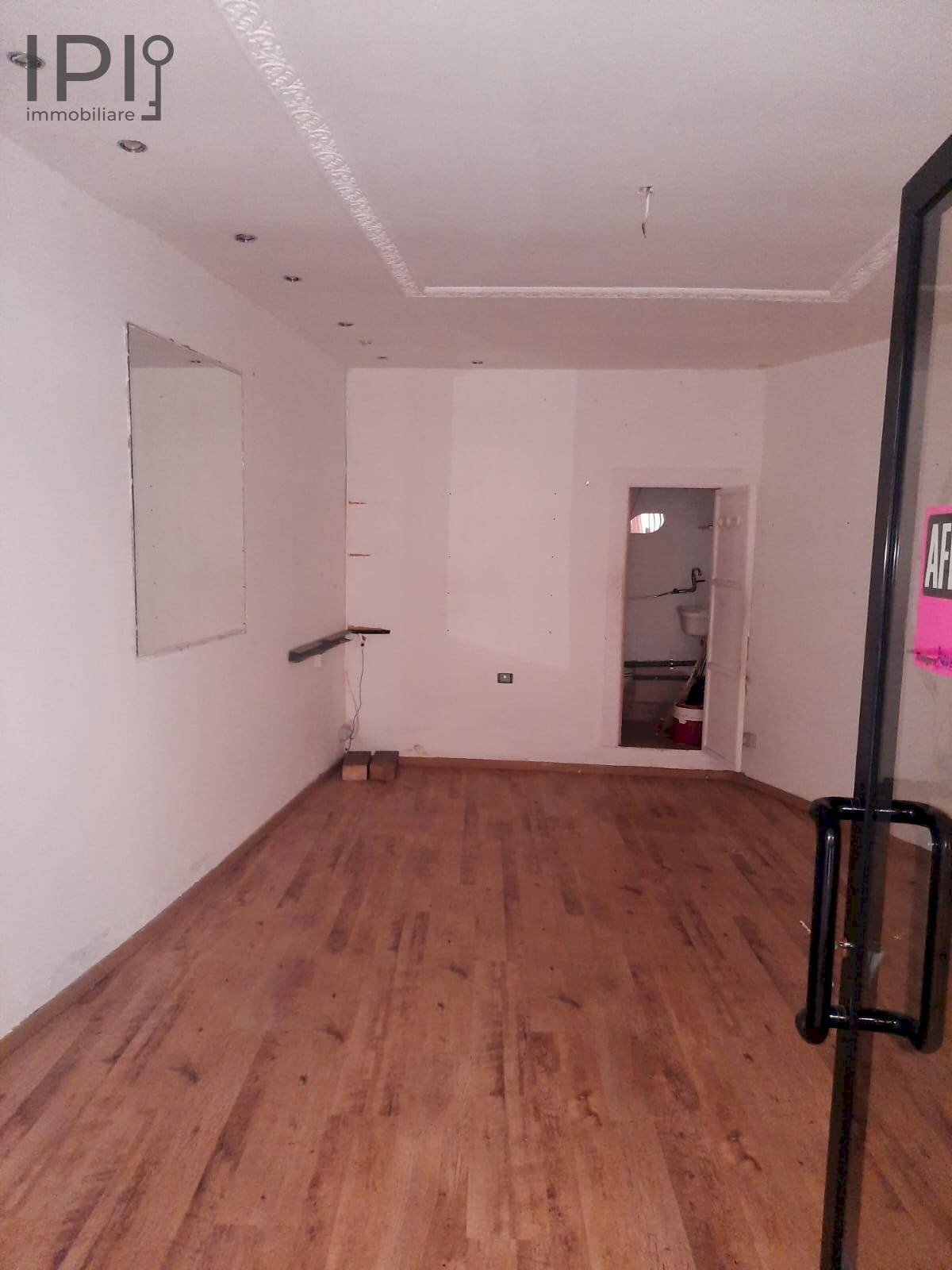 Foto 3 - Attività Commerciale via dei portici, Cairo Montenotte - foto 3