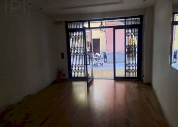 Foto 2 - Attività Commerciale via dei portici, Cairo Montenotte - foto 2