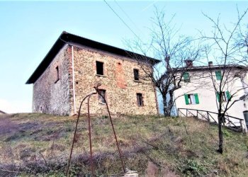 casa abitativa e fabbricato in pietra - Rustic frazione roboaro, Pareto - photo 14