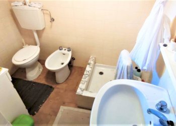 bagno abitazione 2 - Rustic frazione roboaro, Pareto - photo 48