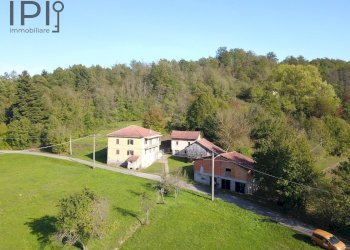 Foto 6 - Casa indipendente Loc Valla
 
10, Giusvalla - foto 6