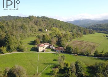 Foto 7 - Casa indipendente Loc Valla
 
10, Giusvalla - foto 7